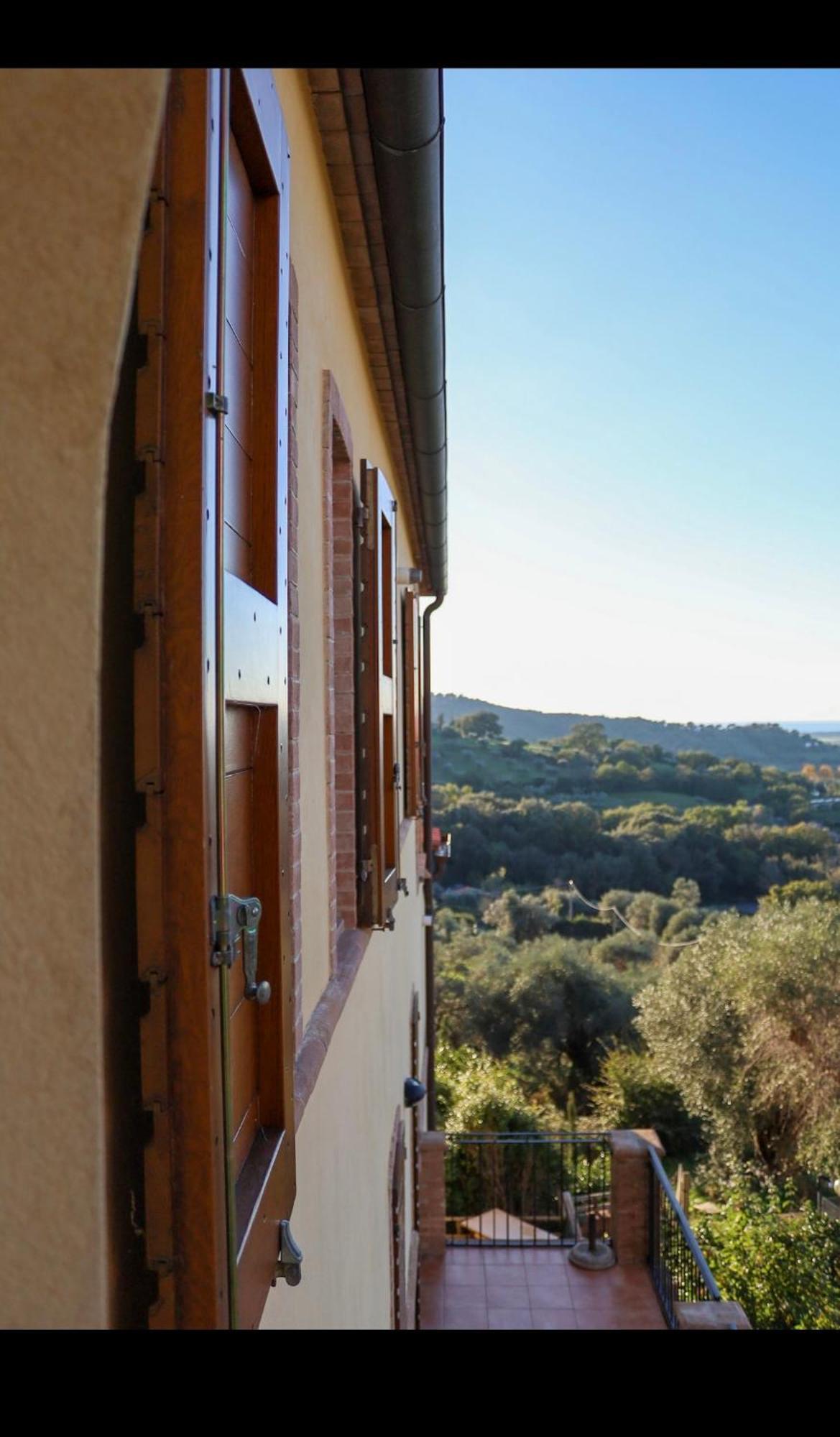 Madonna Del Poggio Cav Aparthotel Scarlino Eksteriør bilde