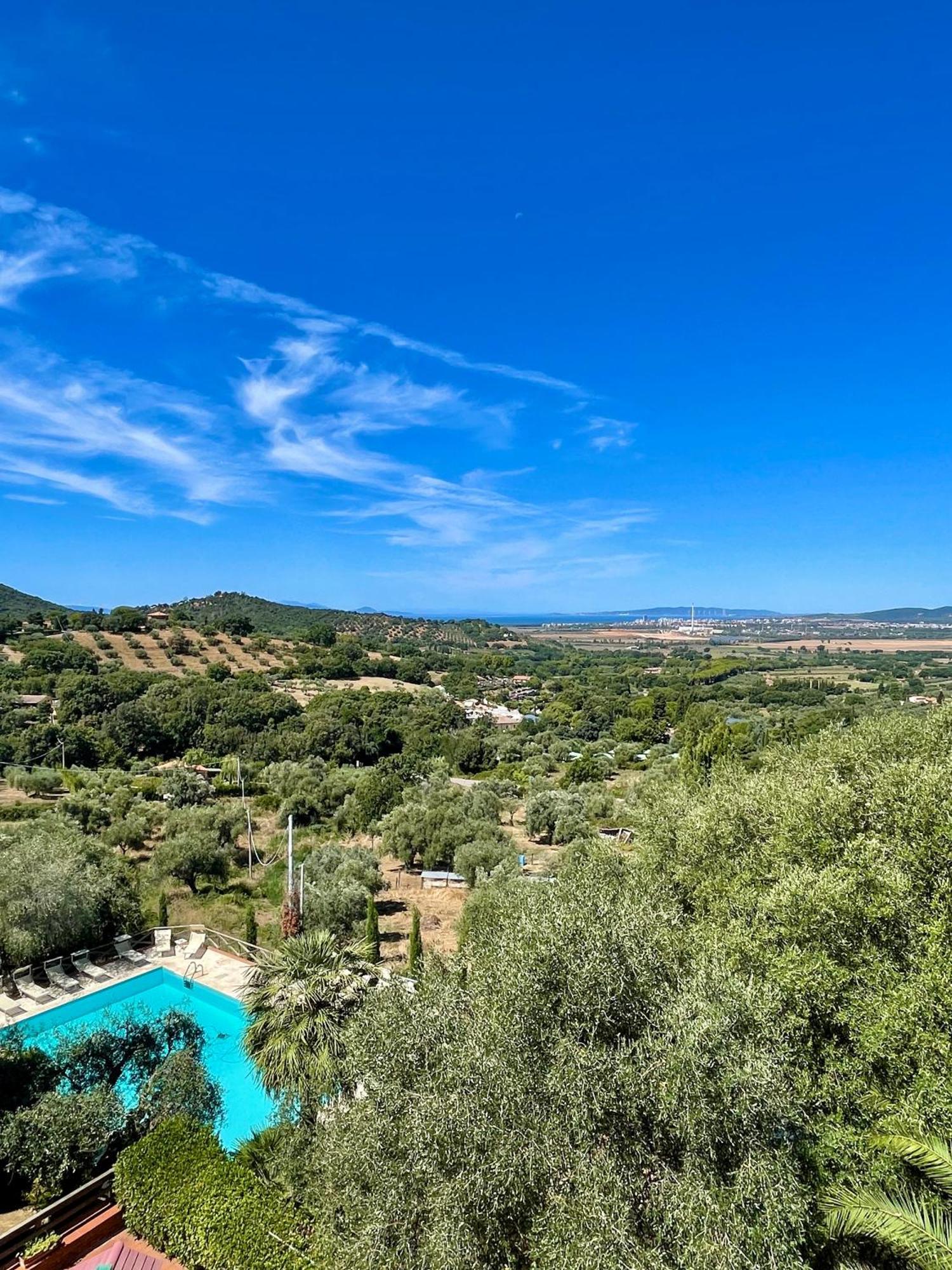 Madonna Del Poggio Cav Aparthotel Scarlino Eksteriør bilde