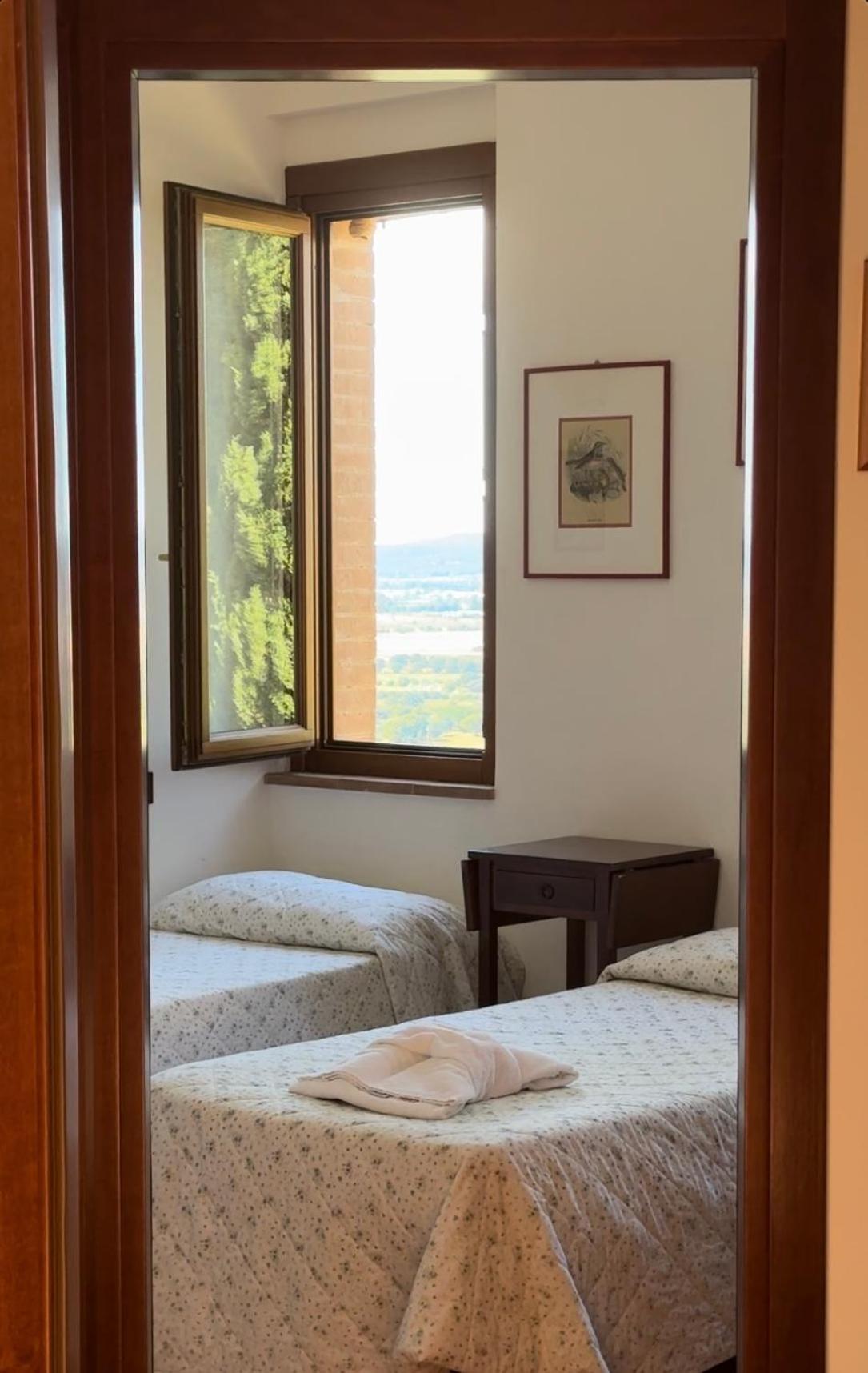 Madonna Del Poggio Cav Aparthotel Scarlino Eksteriør bilde